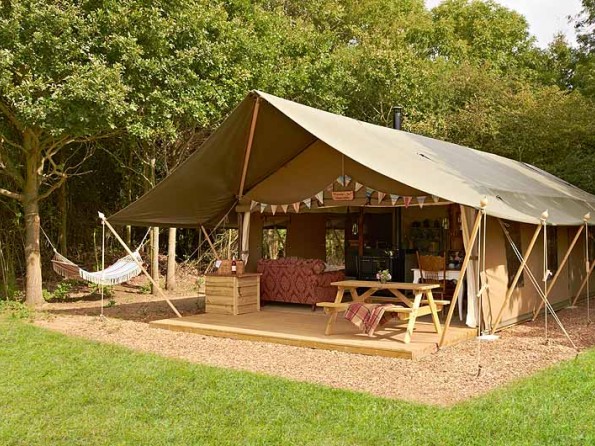 Lodge tents